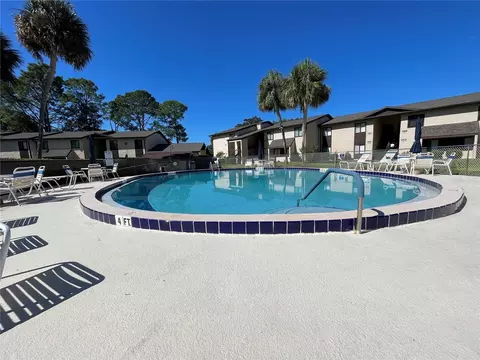 Exterior - 647 Midway Dr #B, Ocala, FL 34472 photo 4 of 5