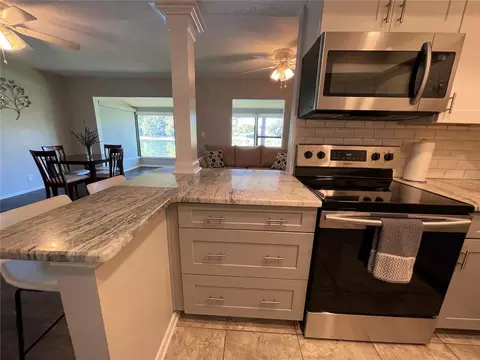 Kitchen - 647 Midway Dr #B, Ocala, FL 34472 photo 4 of 7