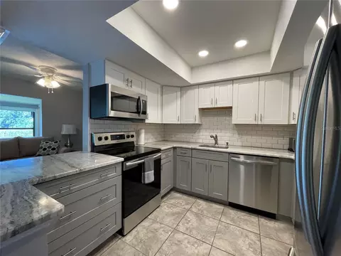 Kitchen - 647 Midway Dr #B, Ocala, FL 34472 photo 7 of 7