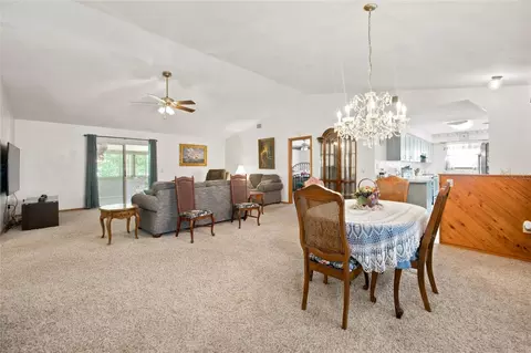 Dining - 36 Almond Trl, Ocala, FL 34472 photo 1 of 2