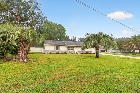 Exterior - 3826 NE 5th Ter, Ocala, FL 34479 photo 6 of 12