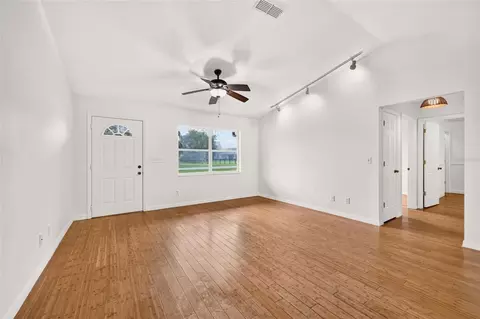 Living - 3826 NE 5th Ter, Ocala, FL 34479 photo 6 of 10