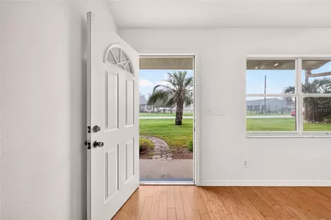 Entry Way - 3826 NE 5th Ter, Ocala, FL 34479 photo 1 of 3
