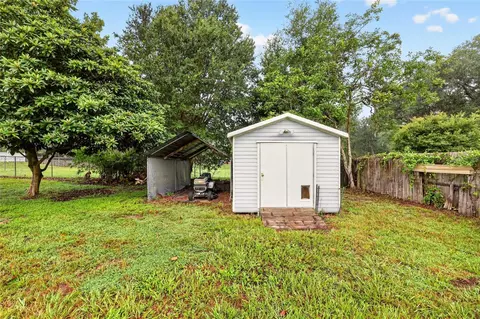 Exterior - 3826 NE 5th Ter, Ocala, FL 34479 photo 11 of 12