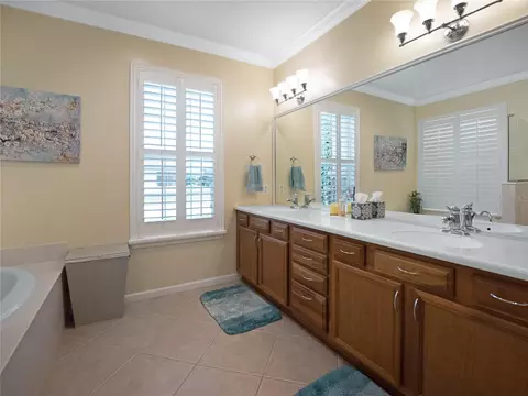 Bath - 9479 SW 71st Loop, Ocala, FL 34481 photo 3 of 5