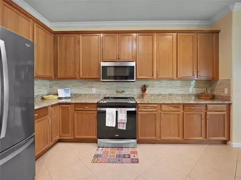 Kitchen - 9479 SW 71st Loop, Ocala, FL 34481 photo 3 of 4