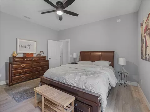 Bedroom - 9427 SW 70th Loop, Ocala, FL 34481 photo 3 of 6