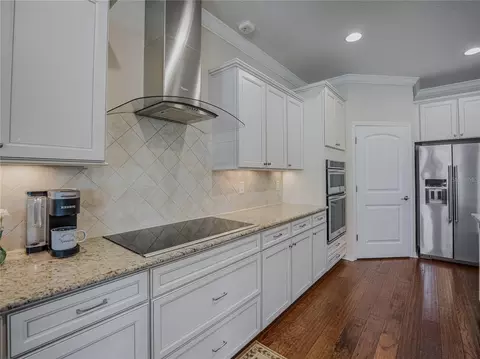 Kitchen - 9527 SW 70th Loop, Ocala, FL 34481 photo 3 of 4