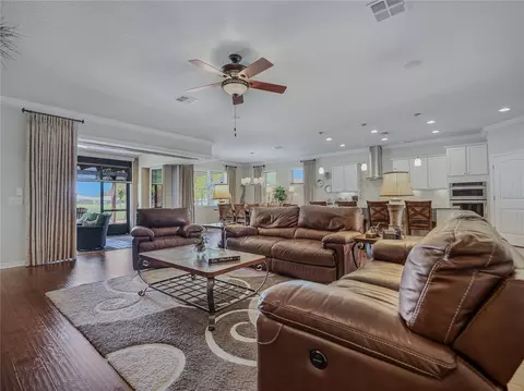 Living - 9527 SW 70th Loop, Ocala, FL 34481 photo 3 of 6