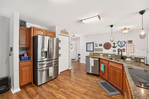 Kitchen - 7583 SW 102nd Loop, Ocala, FL 34476 photo 4 of 4