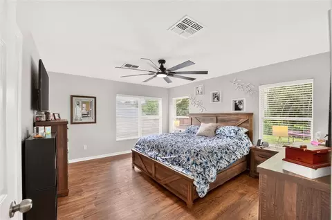 Bedroom - 7583 SW 102nd Loop, Ocala, FL 34476 photo 1 of 8