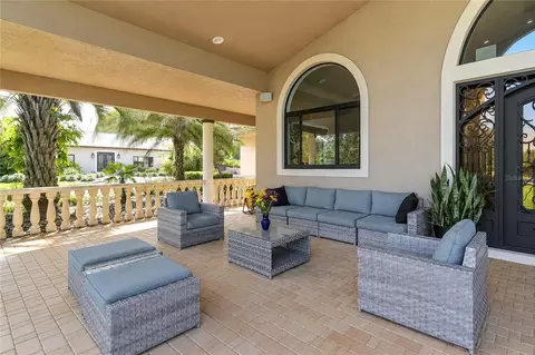Exterior - 8568 NW 120th St, Reddick, FL 32686 photo 5 of 19