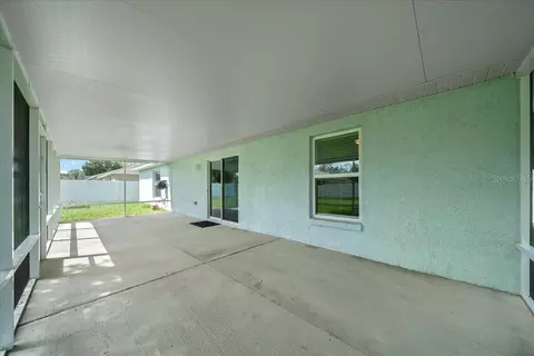Exterior - 2471 NW 24th Rd, Ocala, FL 34475 photo 4 of 5