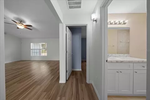 Entry Way - 2471 NW 24th Rd, Ocala, FL 34475 photo 2 of 2