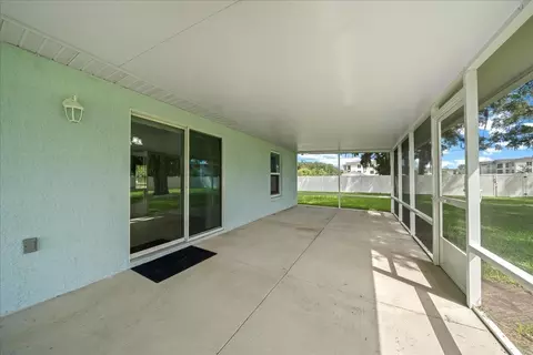 Exterior - 2471 NW 24th Rd, Ocala, FL 34475 photo 3 of 5