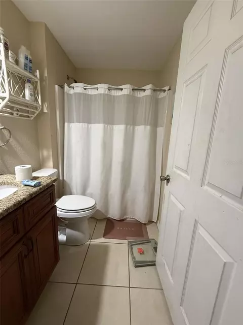 Bath - 36 Walnut Dr, Ocala, FL 34480 photo 1 of 3