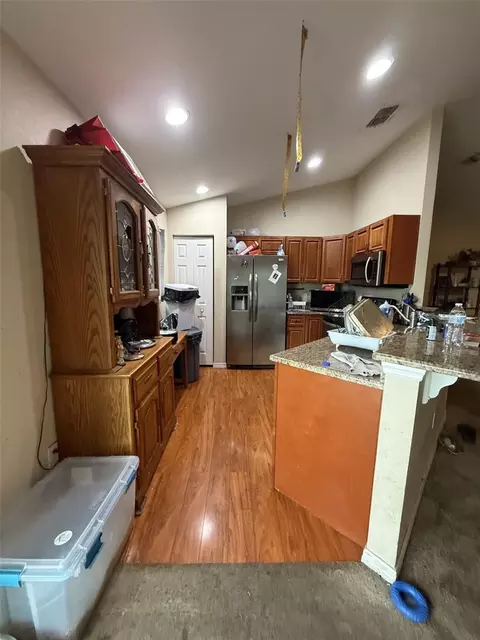 Kitchen - 36 Walnut Dr, Ocala, FL 34480 photo 2 of 2