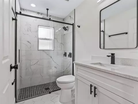 Bath - 5386 NW 54th Pl, Ocala, FL 34482 photo 6 of 6