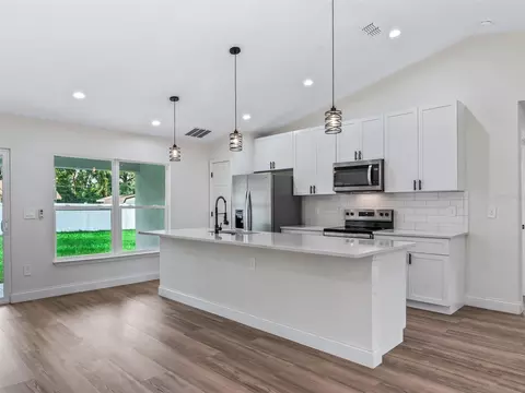 Kitchen - 5386 NW 54th Pl, Ocala, FL 34482 photo 1 of 6