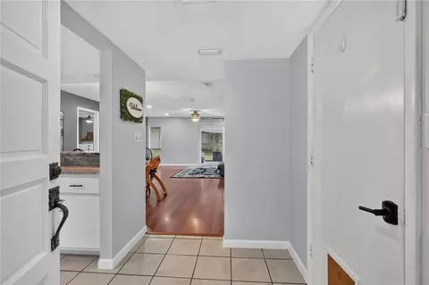 Entry Way - 4506 NE 8th Pl, Ocala, FL 34470 photo 1 of 1
