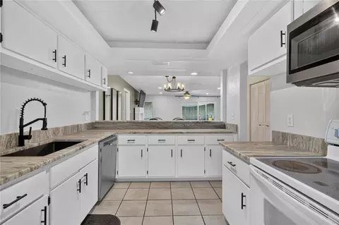 Kitchen - 4506 NE 8th Pl, Ocala, FL 34470 photo 1 of 2