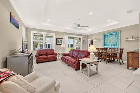 Living - 8760 SW 79th Loop, Ocala, FL 34481 photo 2 of 5