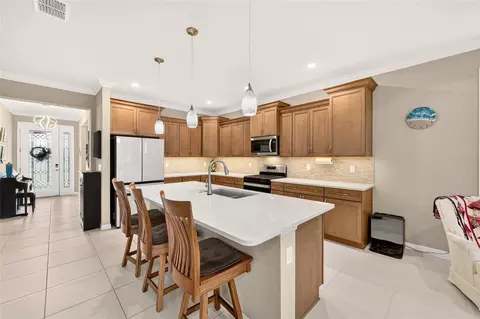 Kitchen - 8760 SW 79th Loop, Ocala, FL 34481 photo 4 of 5