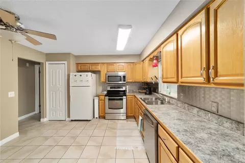 Kitchen - 3720 SE 24th St, Ocala, FL 34471 photo 1 of 4