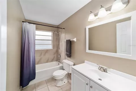 Bath - 3720 SE 24th St, Ocala, FL 34471 photo 2 of 2