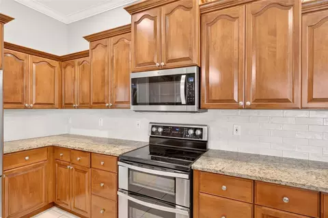 Kitchen - 2080 NW 111th Loop, Ocala, FL 34475 photo 4 of 8