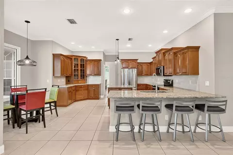 Kitchen - 2080 NW 111th Loop, Ocala, FL 34475 photo 8 of 8