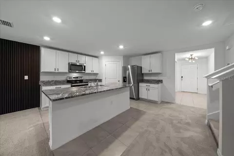 Kitchen - 745 SE 66th Ter, Ocala, FL 34472 photo 1 of 5