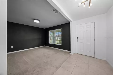Living - 745 SE 66th Ter, Ocala, FL 34472 photo 1 of 4