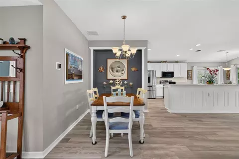 Dining - 9028 SE 120th Loop, Summerfield, FL 34491 photo 3 of 3