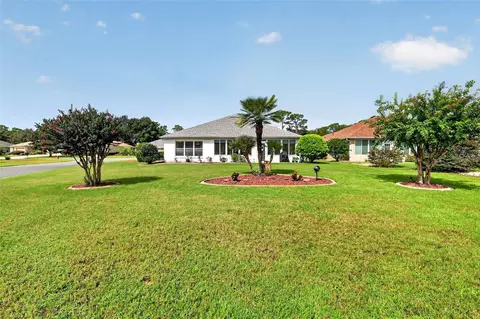 Exterior - 9028 SE 120th Loop, Summerfield, FL 34491 photo 2 of 6