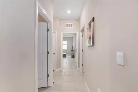 Entry Way - 4940 NW 39th Loop, Ocala, FL 34482 photo 7 of 7