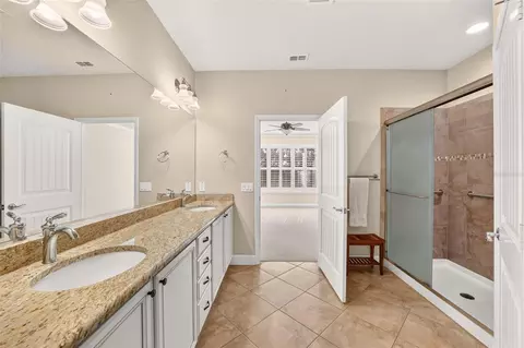 Bath - 9123 SW 70th Loop, Ocala, FL 34481 photo 3 of 5
