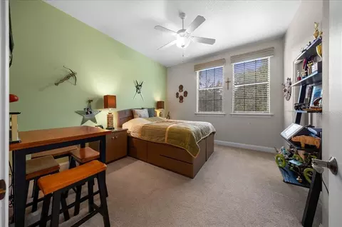 Bedroom - 820 SE 36th Ln, Ocala, FL 34471 photo 5 of 12