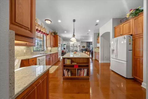 Kitchen - 820 SE 36th Ln, Ocala, FL 34471 photo 1 of 6