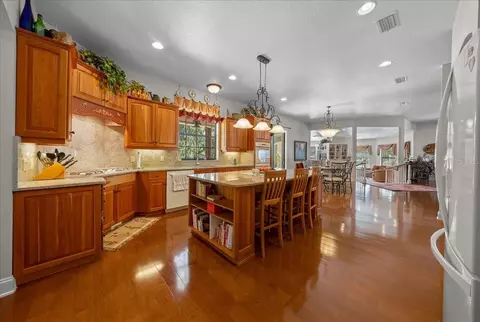 Kitchen - 820 SE 36th Ln, Ocala, FL 34471 photo 2 of 6
