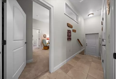 Entry Way - 820 SE 36th Ln, Ocala, FL 34471 photo 11 of 11