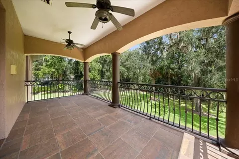Exterior - 820 SE 36th Ln, Ocala, FL 34471 photo 5 of 12