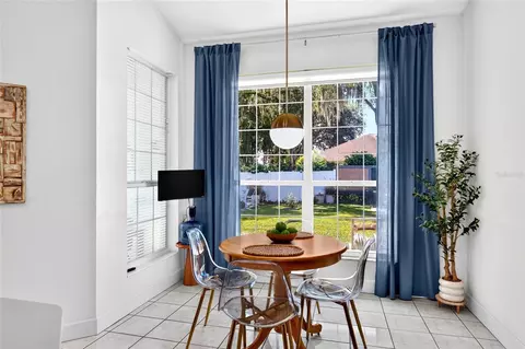 Dining - 129 Bahia Trce, Ocala, FL 34472 photo 2 of 2