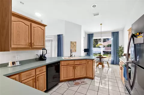 Kitchen - 129 Bahia Trce, Ocala, FL 34472 photo 3 of 3