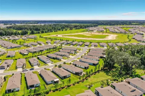 View/Area - 8413 SW 54th Loop, Ocala, FL 34481 photo 6 of 9