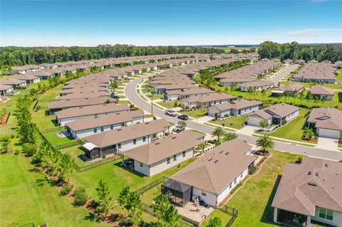 View/Area - 8413 SW 54th Loop, Ocala, FL 34481 photo 3 of 9