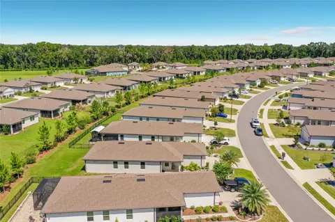 View/Area - 8413 SW 54th Loop, Ocala, FL 34481 photo 2 of 9