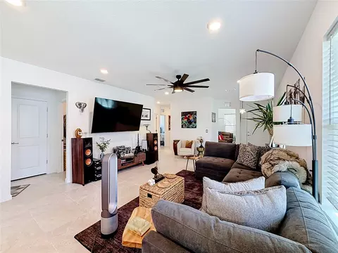 Living - 8413 SW 54th Loop, Ocala, FL 34481 photo 4 of 4