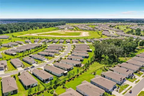 View/Area - 8413 SW 54th Loop, Ocala, FL 34481 photo 7 of 9