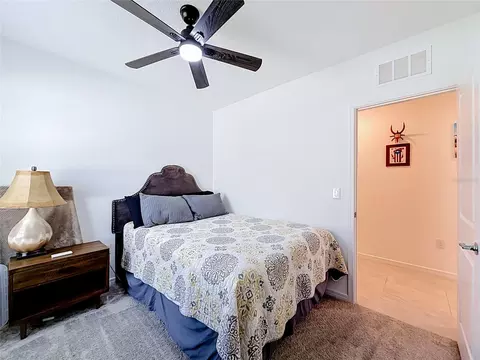 Bedroom - 8413 SW 54th Loop, Ocala, FL 34481 photo 6 of 7